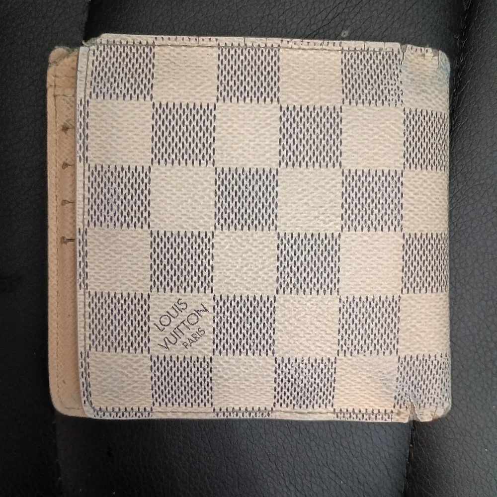 Louis Vuitton Damier Azur Mens Wallet